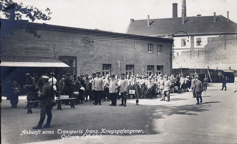 Ankunft französischer Kriegsgefangener im Lager.