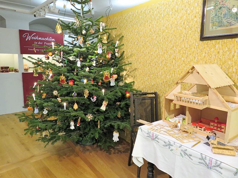 Weihnachten in der Puppenstube - Sonderausstellung Museum Grimma 2022