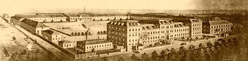 Werk II um 1925. 1921 verkaufte die Stadt Grimma das älteste Kasernengebäude von 1893 an die Maschinenbauanstalt, die hier Räume für die Entwicklungsabteilung und Verwaltung einrichtete.
