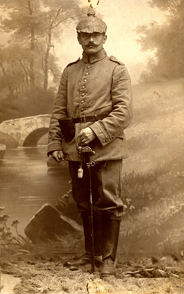 Richard Thiele, Lehrer der Bürgerschule, 1915. Er starb bei der Narew-Schlacht im August 1915.